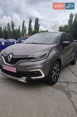 Внедорожник / Кроссовер Renault Captur 2018 в Южноукраинске