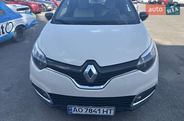 Внедорожник / Кроссовер Renault Captur 2015 в 