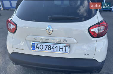 Внедорожник / Кроссовер Renault Captur 2015 в 