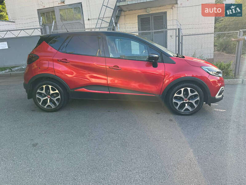 Позашляховик / Кросовер Renault Captur 2018 в Києві фото 10 Позашляховик / Кросовер Renault Captur 2018 в Києві