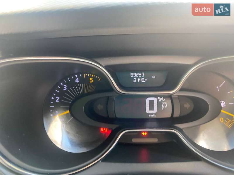 Внедорожник / Кроссовер Renault Captur 2015 в Черкассах