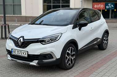 Позашляховик / Кросовер Renault Captur 2017 в Дніпрі