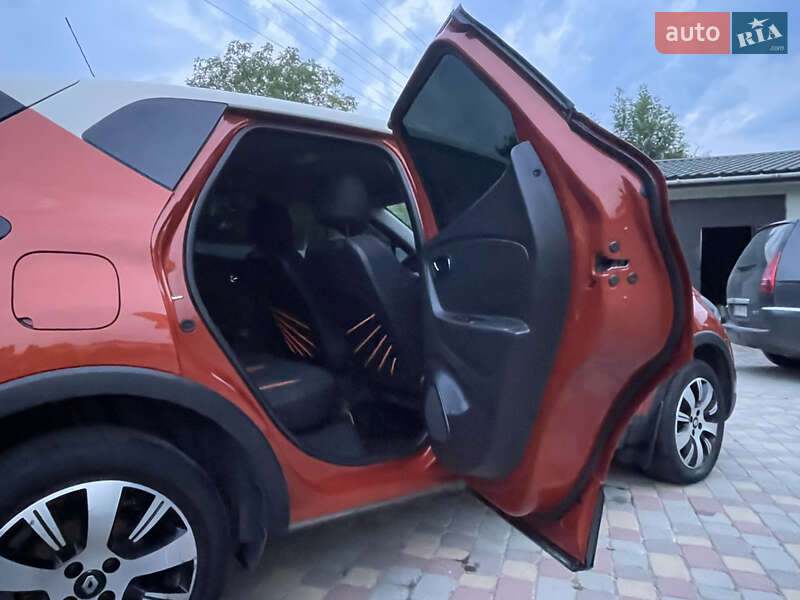 Внедорожник / Кроссовер Renault Captur 2017 в Хмельницком