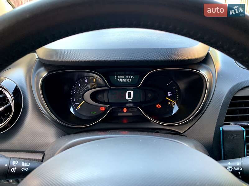 Внедорожник / Кроссовер Renault Captur 2014 в Каменке-Бугской