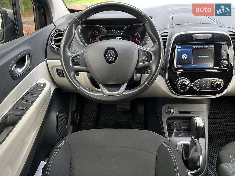 Внедорожник / Кроссовер Renault Captur 2019 в Киеве