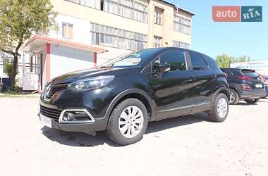 Внедорожник / Кроссовер Renault Captur 2017 в Ивано-Франковске