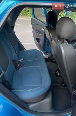 Внедорожник / Кроссовер Renault Captur 2015 в Львове