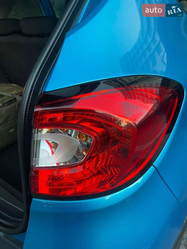 Внедорожник / Кроссовер Renault Captur 2015 в Львове