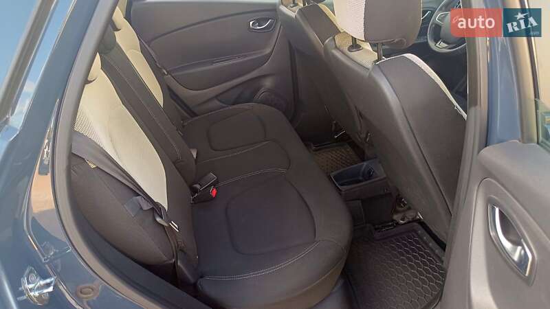 Внедорожник / Кроссовер Renault Captur 2019 в Киеве