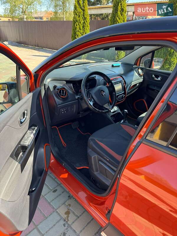 Внедорожник / Кроссовер Renault Captur 2014 в Киеве