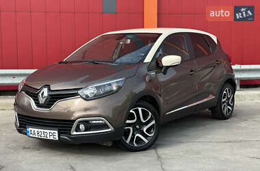 Позашляховик / Кросовер Renault Captur 2015 в Києві