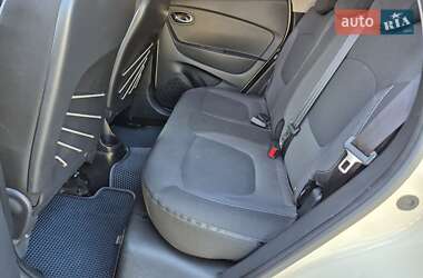 Внедорожник / Кроссовер Renault Captur 2015 в 