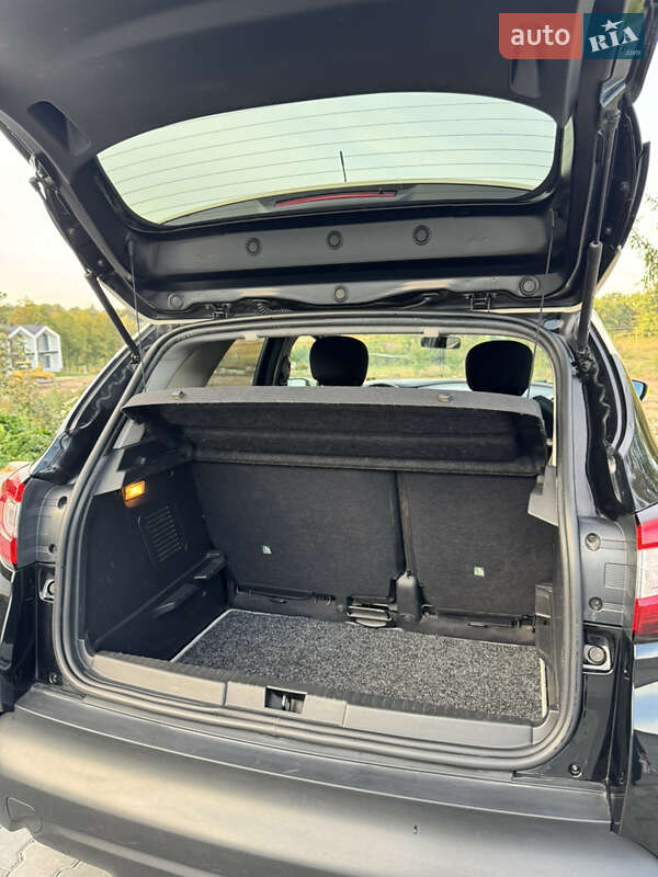 Внедорожник / Кроссовер Renault Captur 2014 в Тернополе фото 17 Внедорожник / Кроссовер Renault Captur 2014 в Тернополе