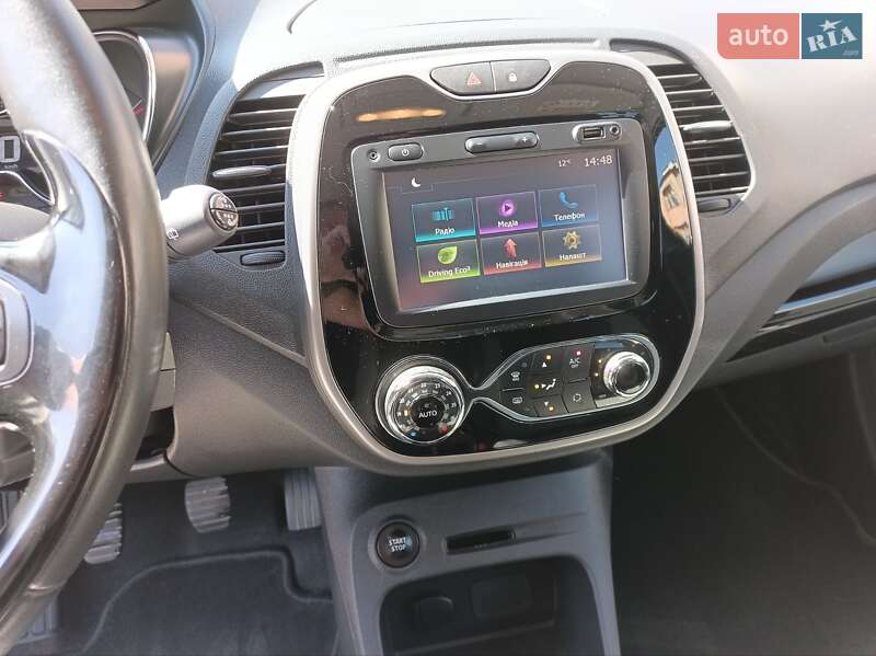 Внедорожник / Кроссовер Renault Captur 2017 в Ивано-Франковске