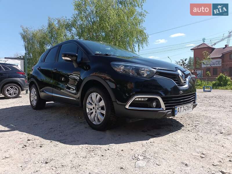 Внедорожник / Кроссовер Renault Captur 2017 в Ивано-Франковске