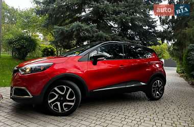 Внедорожник / Кроссовер Renault Captur 2016 в 