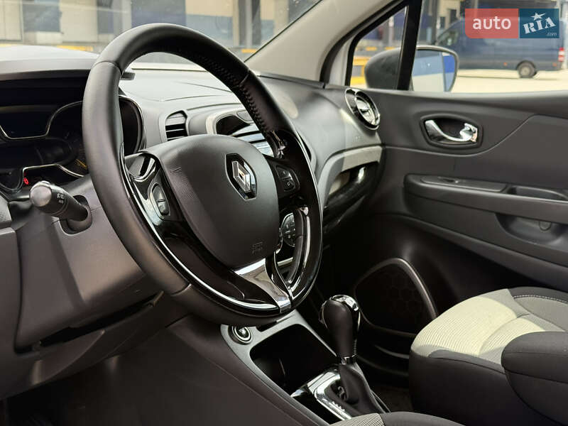 Позашляховик / Кросовер Renault Captur 2015 в Рівному фото 26 Позашляховик / Кросовер Renault Captur 2015 в Рівному