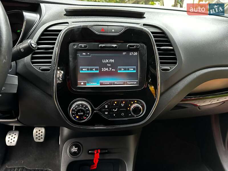 Внедорожник / Кроссовер Renault Captur 2016 в Львове
