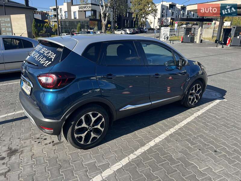 Внедорожник / Кроссовер Renault Captur 2018 в Ужгороде
