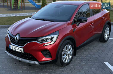Внедорожник / Кроссовер Renault Captur 2021 в 