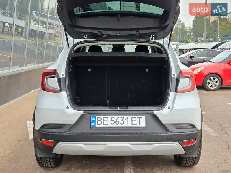 Позашляховик / Кросовер Renault Captur 2021 в Києві