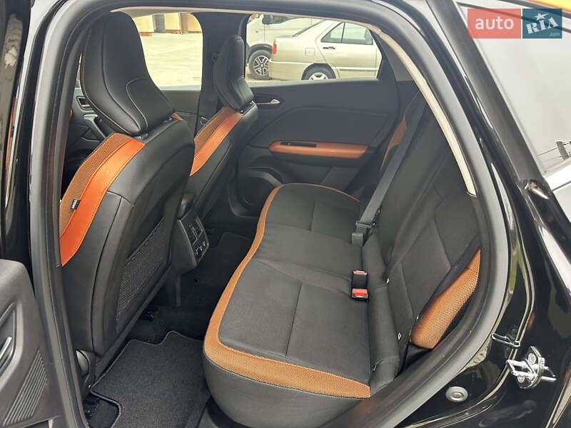 Внедорожник / Кроссовер Renault Captur 2020 в Львове