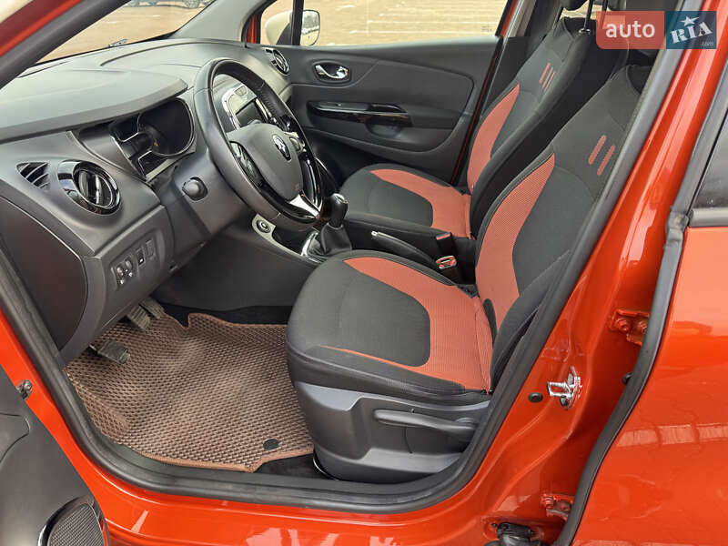 Позашляховик / Кросовер Renault Captur 2014 в Житомирі фото 31 Позашляховик / Кросовер Renault Captur 2014 в Житомирі