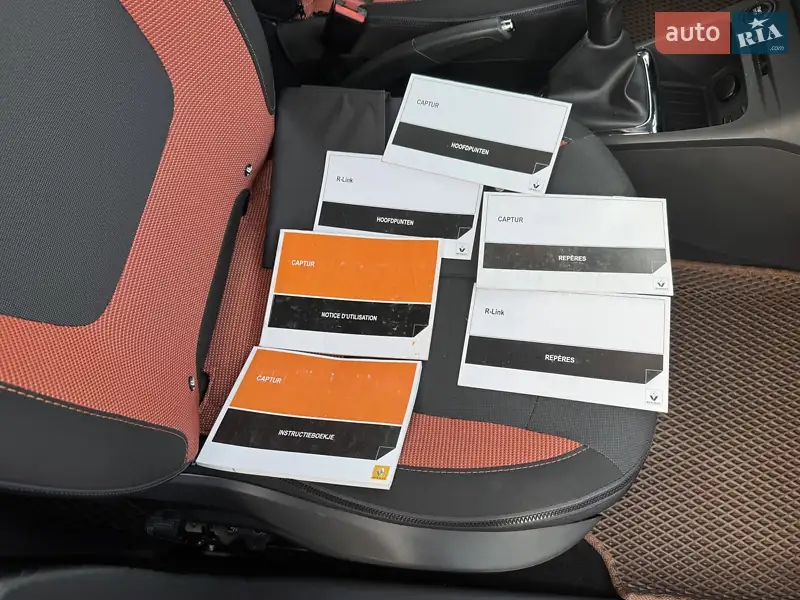 Позашляховик / Кросовер Renault Captur 2014 в Житомирі документ 2 фото Позашляховик / Кросовер Renault Captur 2014 в Житомирі документ