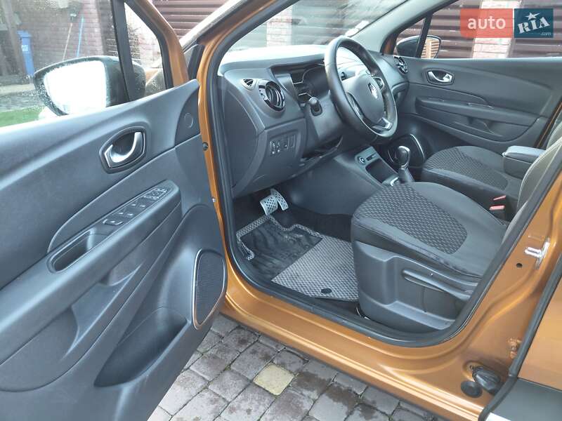 Позашляховик / Кросовер Renault Captur 2019 в Івано-Франківську фото 59 Позашляховик / Кросовер Renault Captur 2019 в Івано-Франківську