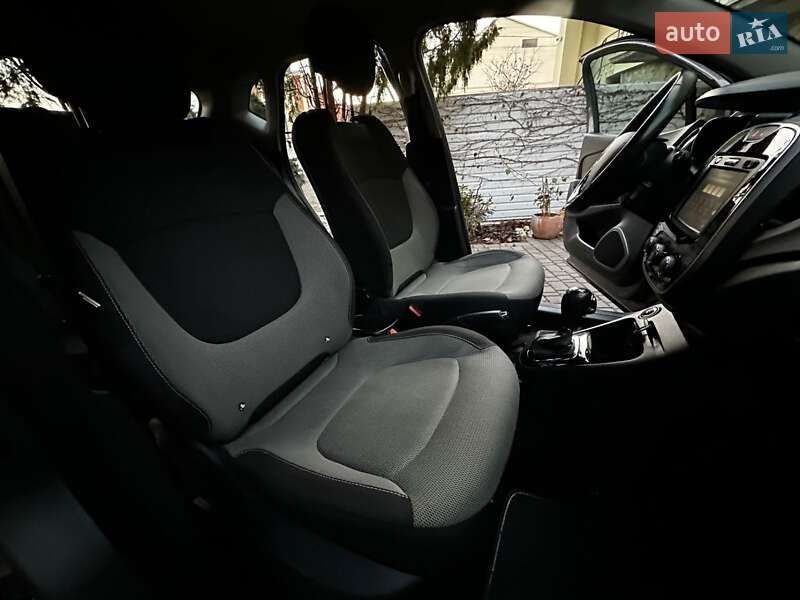 Внедорожник / Кроссовер Renault Captur 2015 в Львове