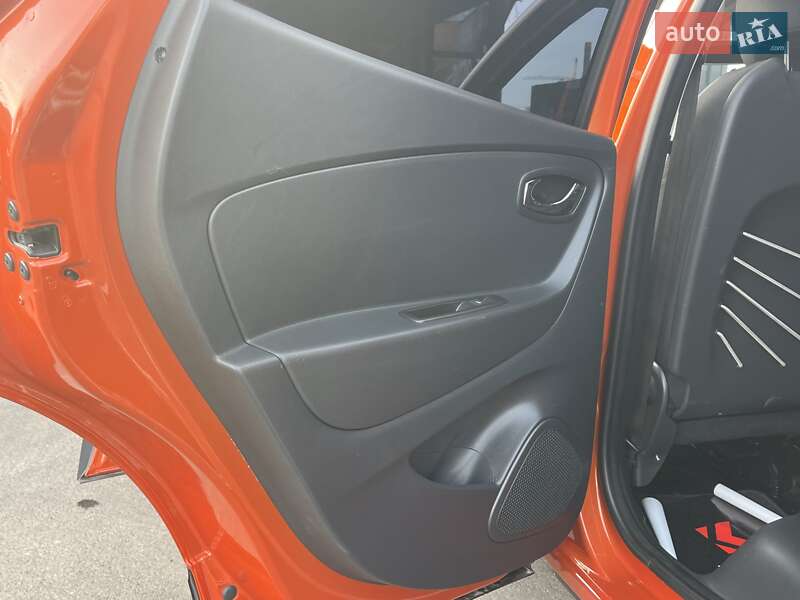 Позашляховик / Кросовер Renault Captur 2014 в Вінниці