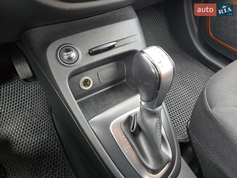 Внедорожник / Кроссовер Renault Captur 2017 в Хмельницком фото 38 Внедорожник / Кроссовер Renault Captur 2017 в Хмельницком