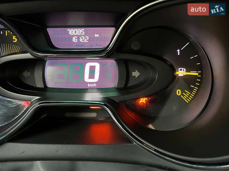 Позашляховик / Кросовер Renault Captur 2014 в Вільногірську