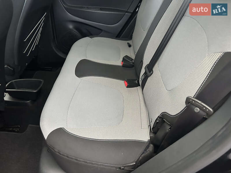 Внедорожник / Кроссовер Renault Captur 2014 в Белой Церкви