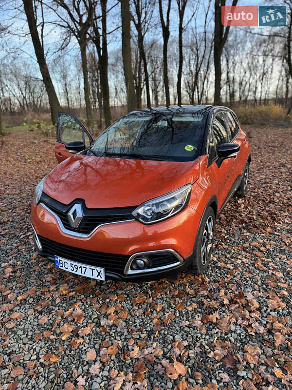 Позашляховик / Кросовер Renault Captur 2015 в Самборі