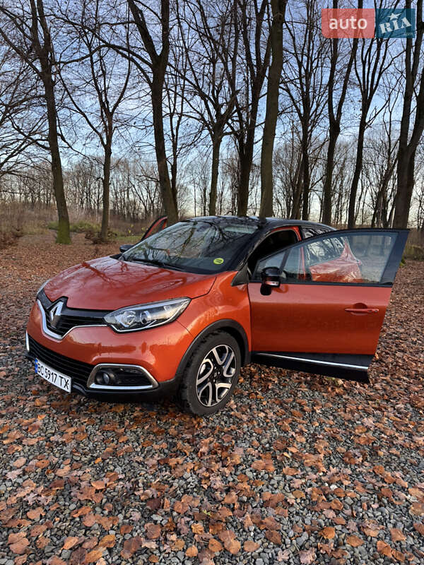 Позашляховик / Кросовер Renault Captur 2015 в Самборі