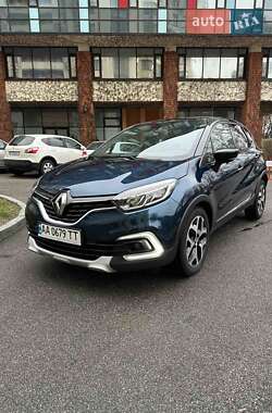 Позашляховик / Кросовер Renault Captur 2019 в Києві