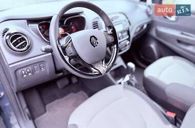 Внедорожник / Кроссовер Renault Captur 2016 в Киеве