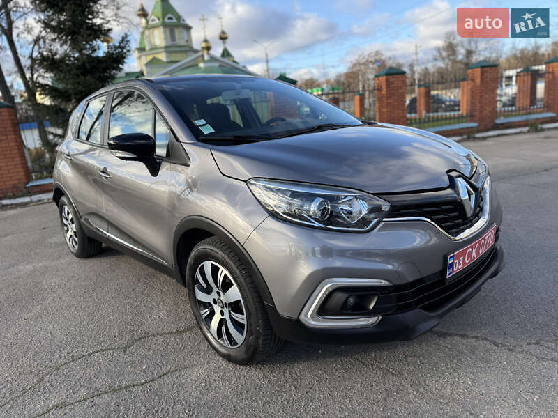 Внедорожник / Кроссовер Renault Captur 2020 в Днепре