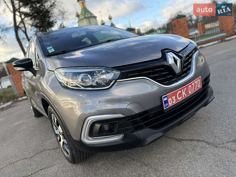 Внедорожник / Кроссовер Renault Captur 2020 в Днепре