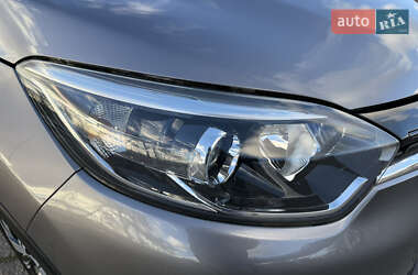 Внедорожник / Кроссовер Renault Captur 2020 в Днепре