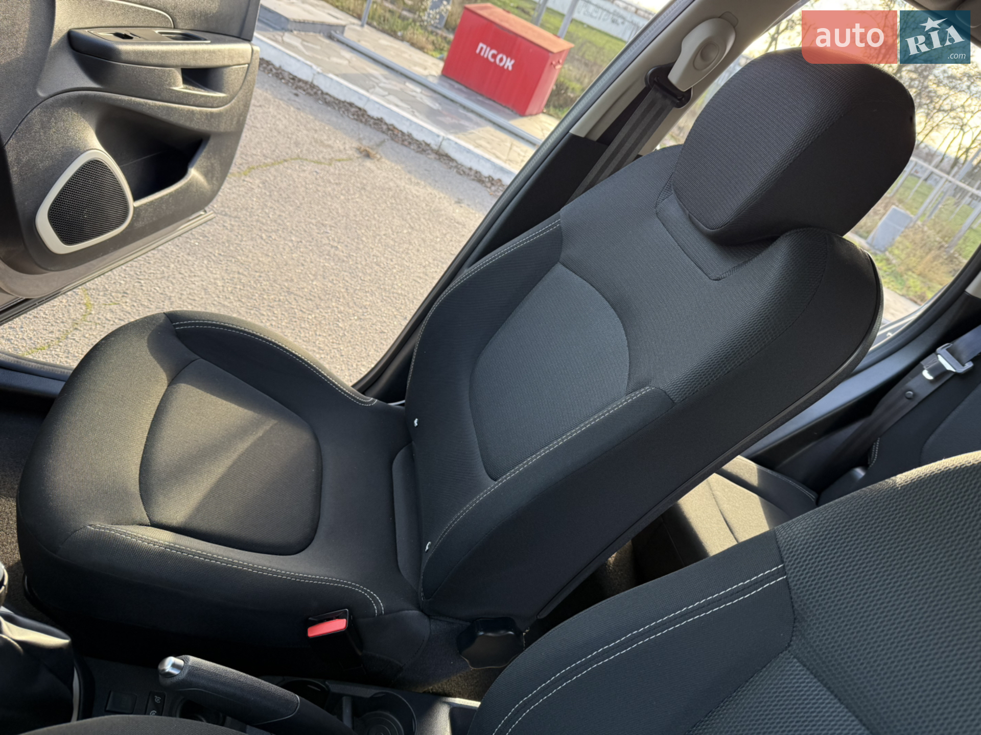 2019 Renault Captur - мініатюра 79