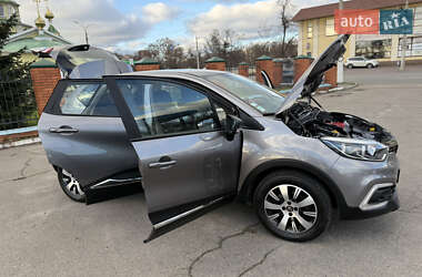 Внедорожник / Кроссовер Renault Captur 2020 в Днепре