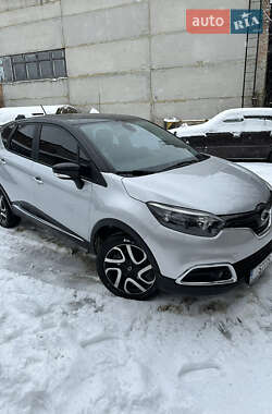 Позашляховик / Кросовер Renault Captur 2014 в Сумах