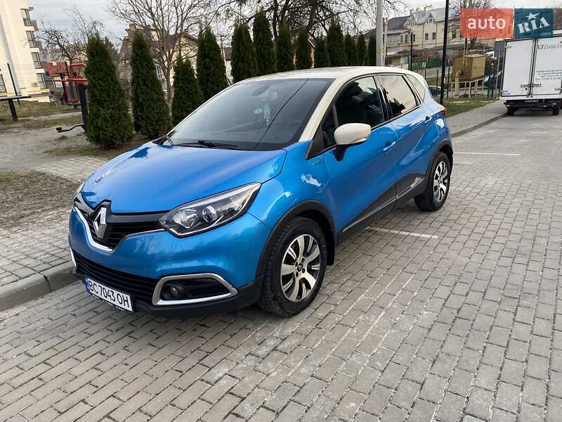 Внедорожник / Кроссовер Renault Captur 2015 в Львове