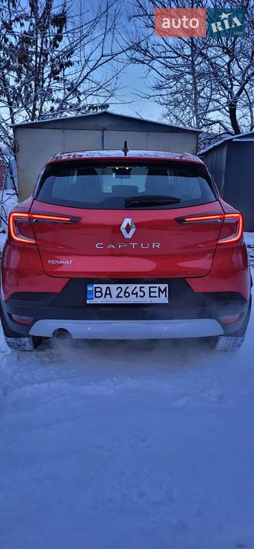 Внедорожник / Кроссовер Renault Captur 2021 в Кропивницком
