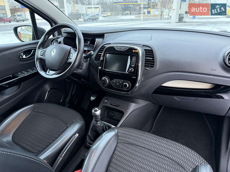 Внедорожник / Кроссовер Renault Captur 2016 в Днепре