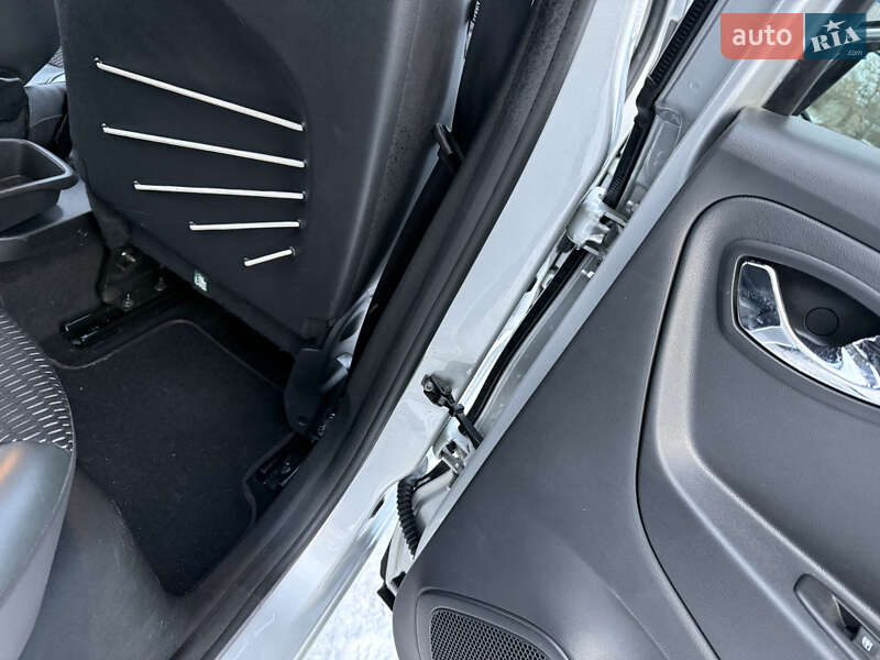 Внедорожник / Кроссовер Renault Captur 2016 в Днепре