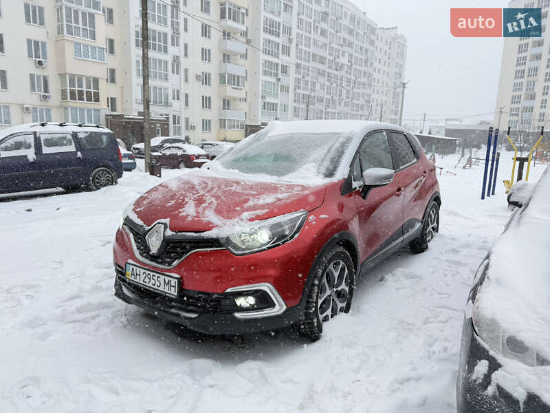 Внедорожник / Кроссовер Renault Captur 2017 в Чернигове