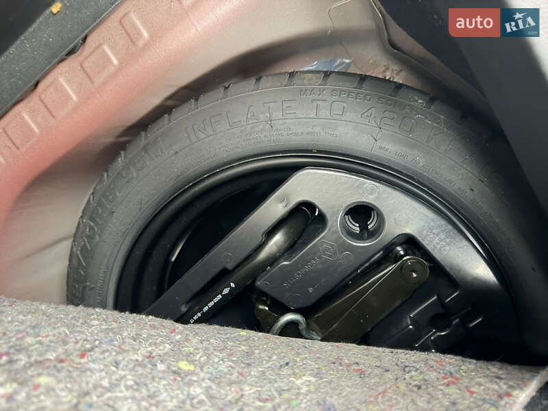 Внедорожник / Кроссовер Renault Captur 2017 в Чернигове